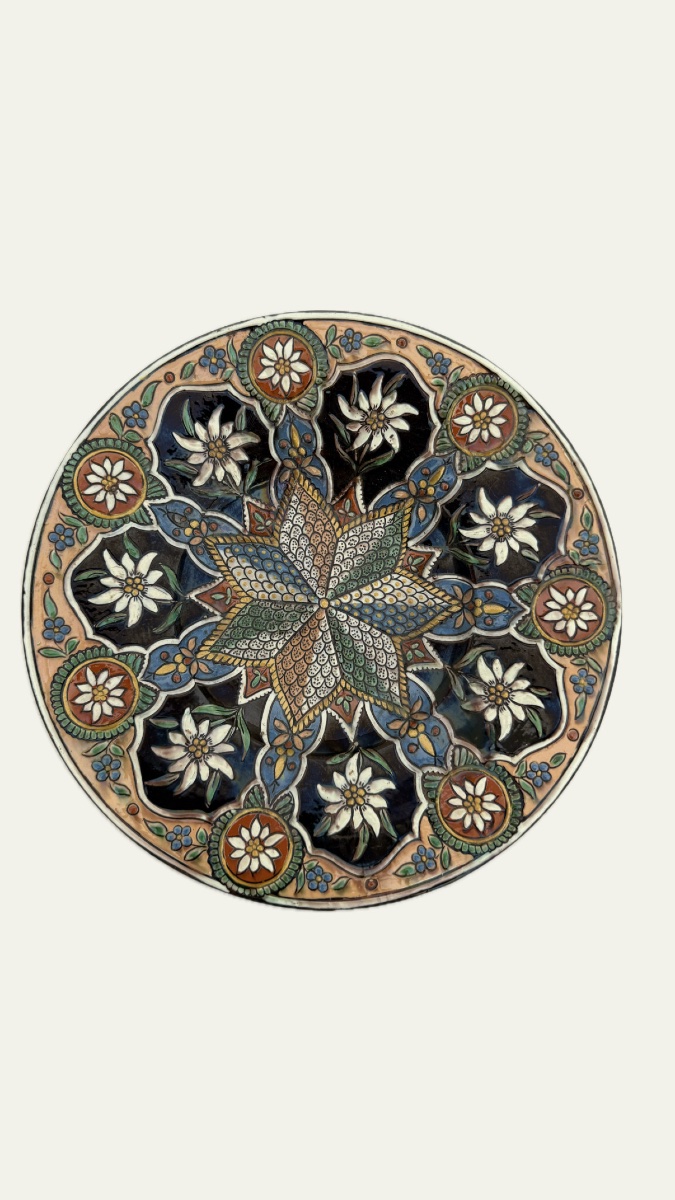 Plate With Edelweiss Motifs, Thun, Switzerland 