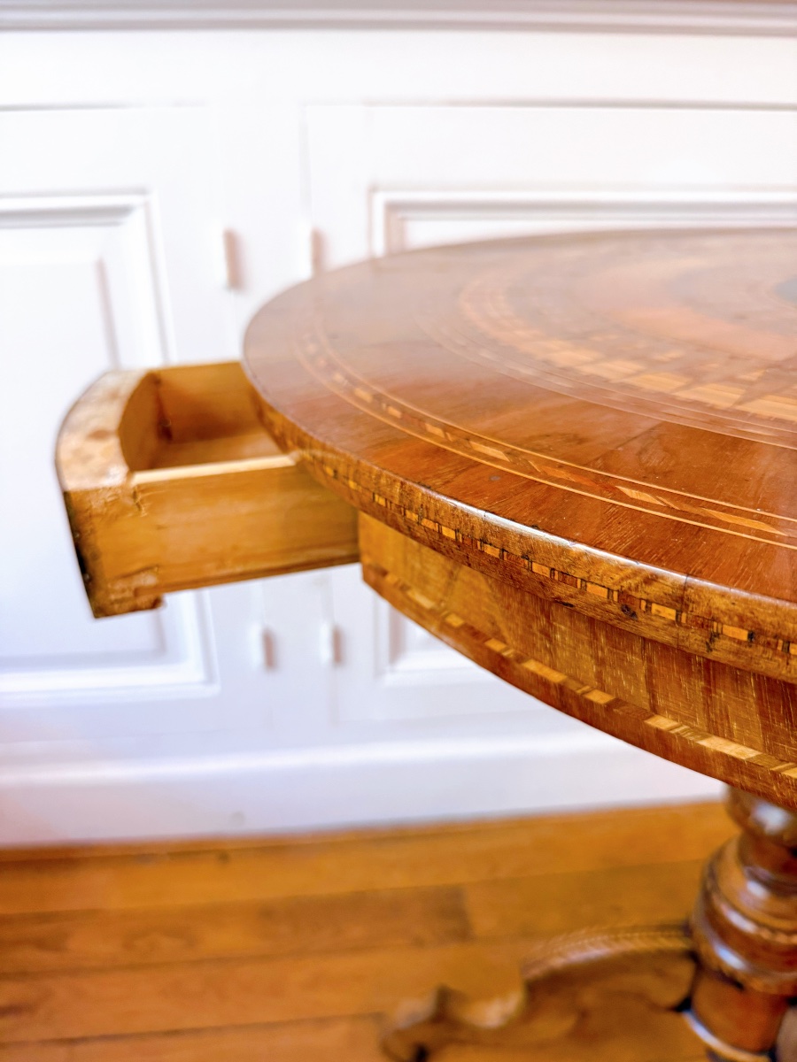 Round Marquetry Side Table-photo-4