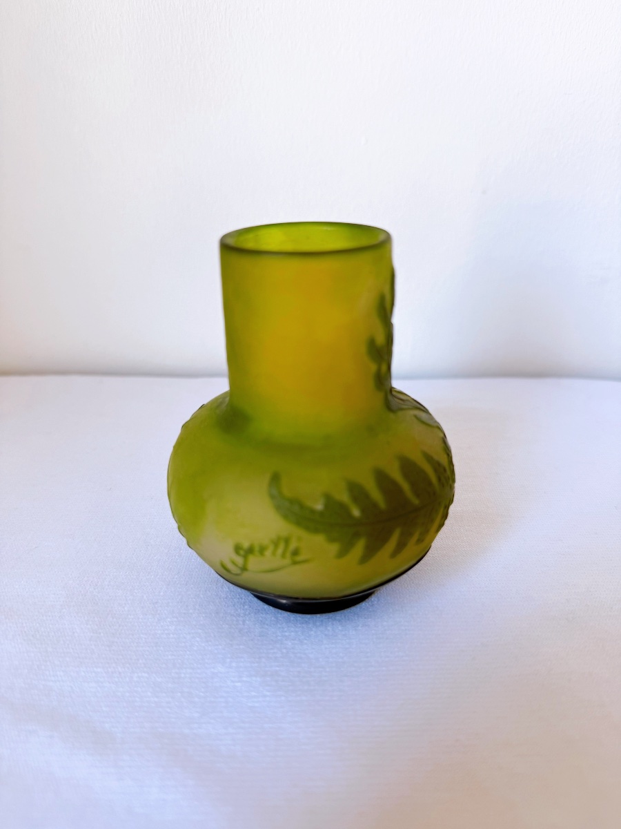 Vase en verre Art nouveau Gallé avec motif de fougère-photo-2