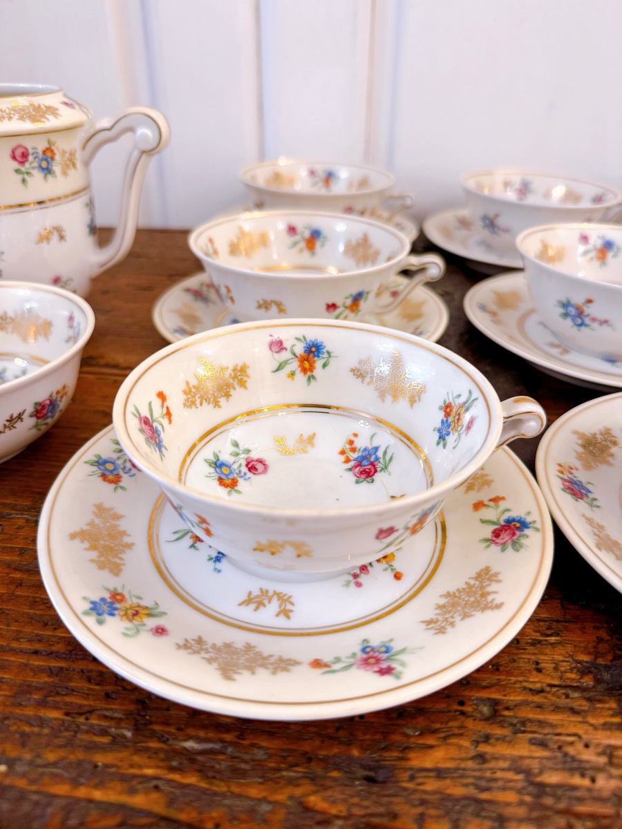 10 tasses et soucoupes Limoges Raynaud-photo-4