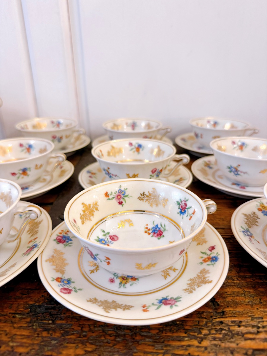 10 tasses et soucoupes Limoges Raynaud-photo-5