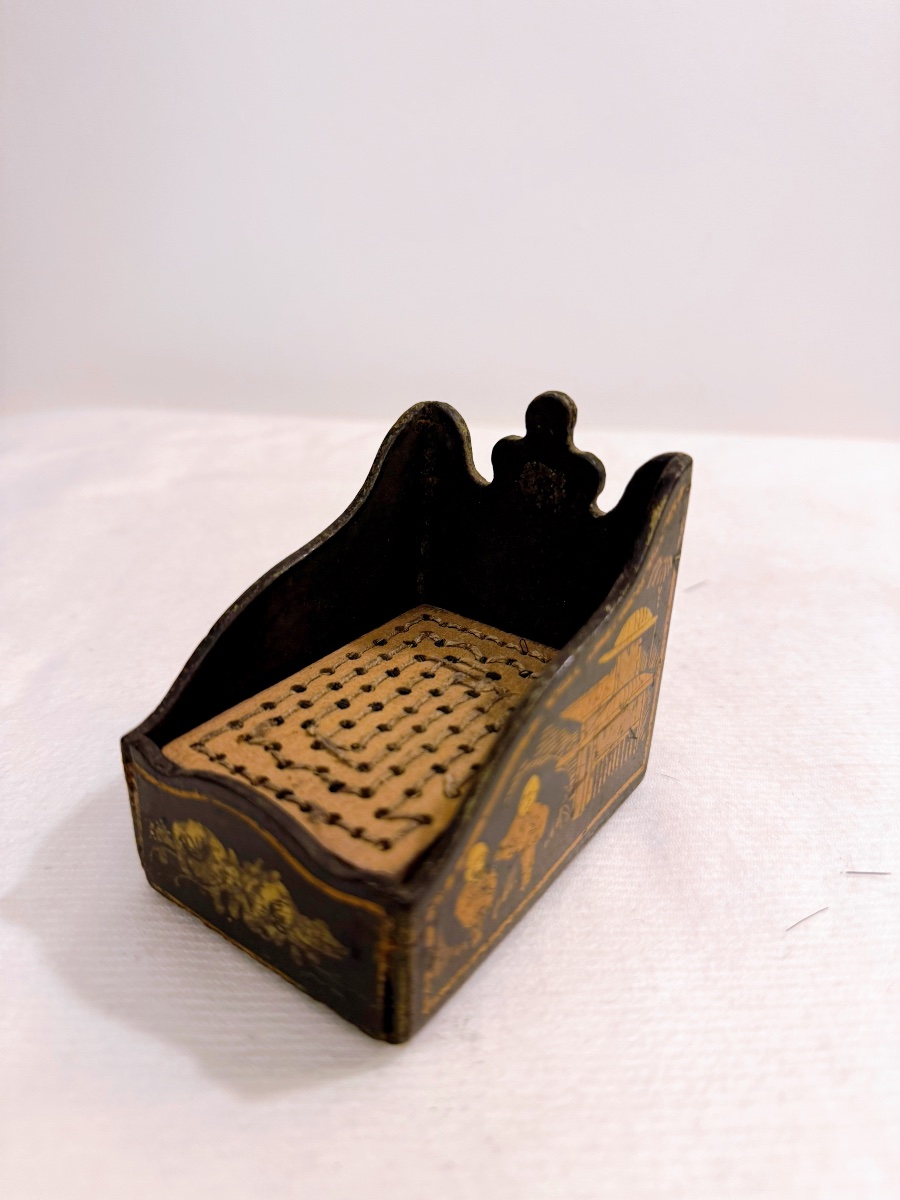 Petite boîte à brosses en papier mâché à décor de chinoiserie,  époque Napoléon III -photo-2