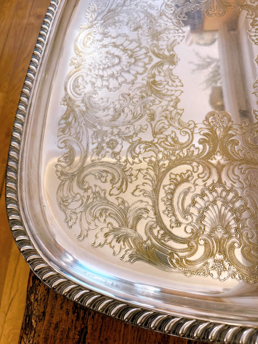 Silver-colored Metal Tray -photo-4