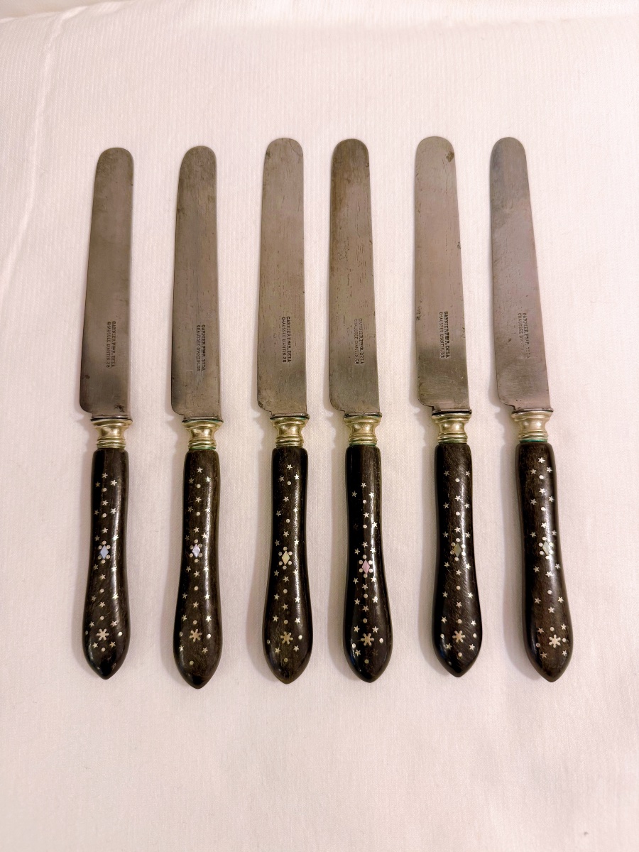 6 Knives With Ebony Handles, Inlaid With Mother-of-pearl