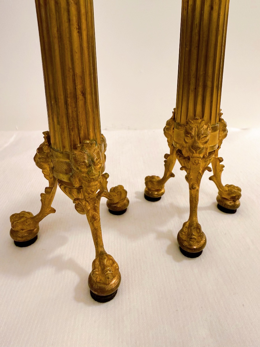 Pair Of Gilded Bronze Candlesticks Decorated With Lion's Claws-photo-3