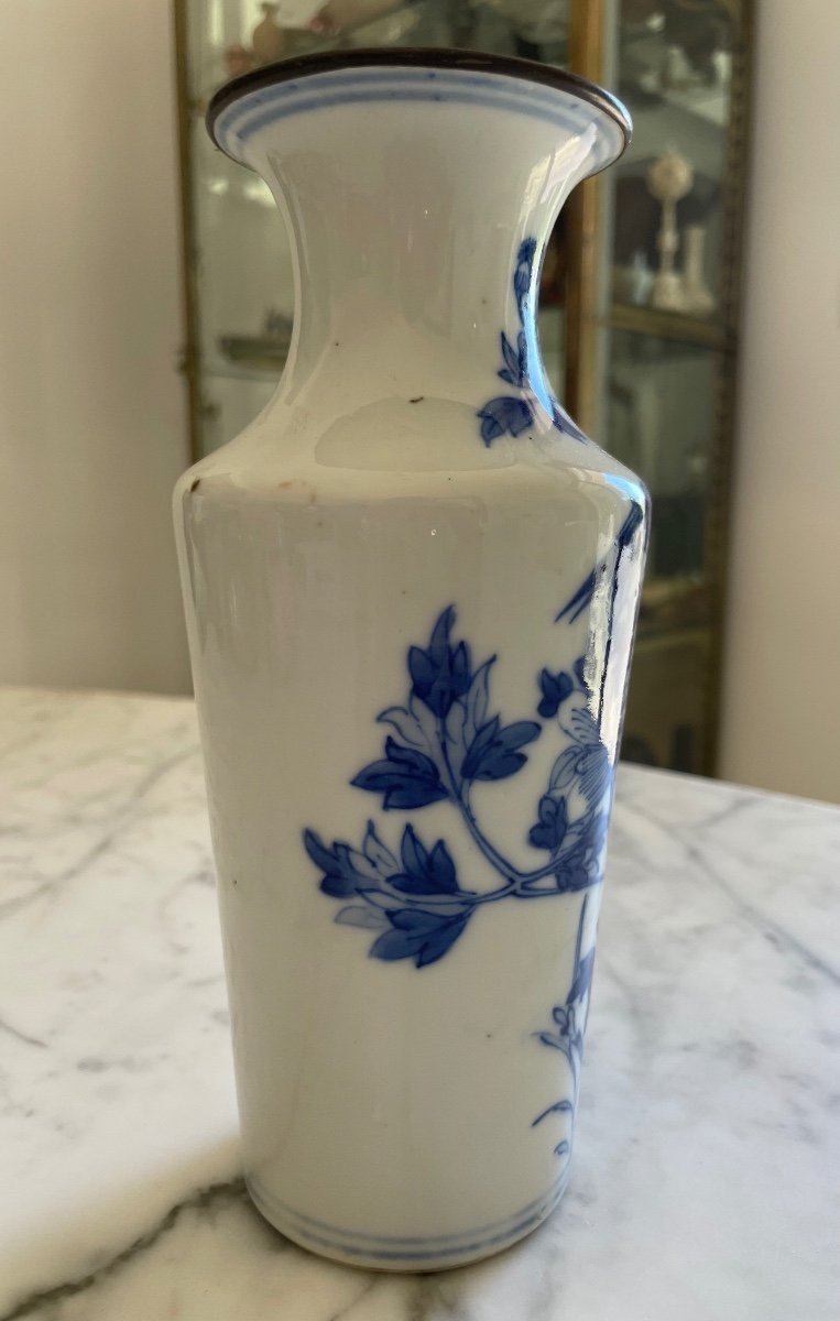 China 19th Century. Blue Vase From Hue With Floral And Bird Decor, Metal Circled Neck-photo-4