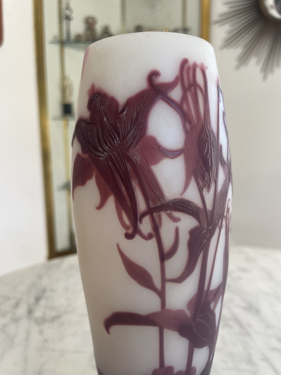 Vase art nouveau signé Saint Louis Nancy à décor floral-photo-2