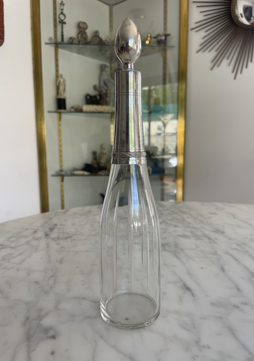 Carafe à liqueur en cristal et monture en argent massif 