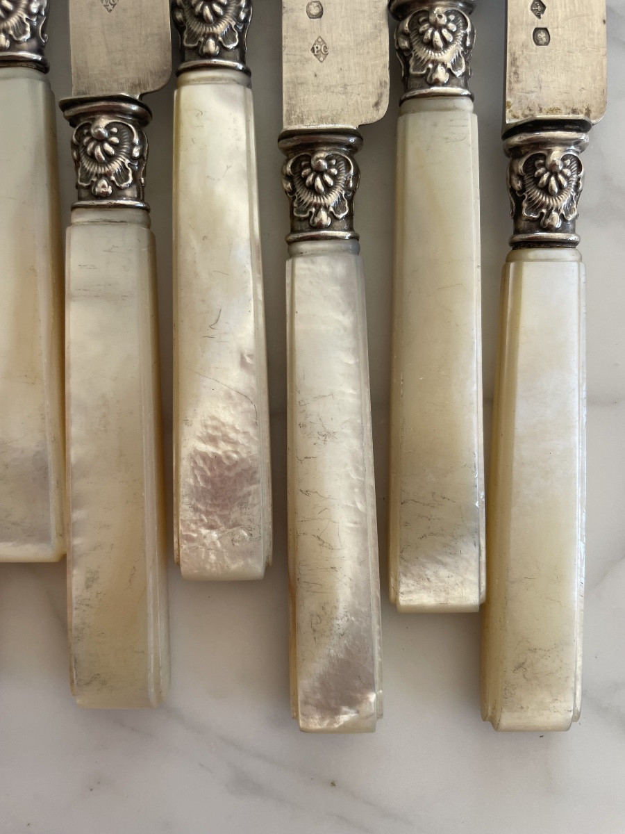 Set Of Twelve Dessert Knives With Mother-of-pearl Handles And Solid Silver Blades -photo-4