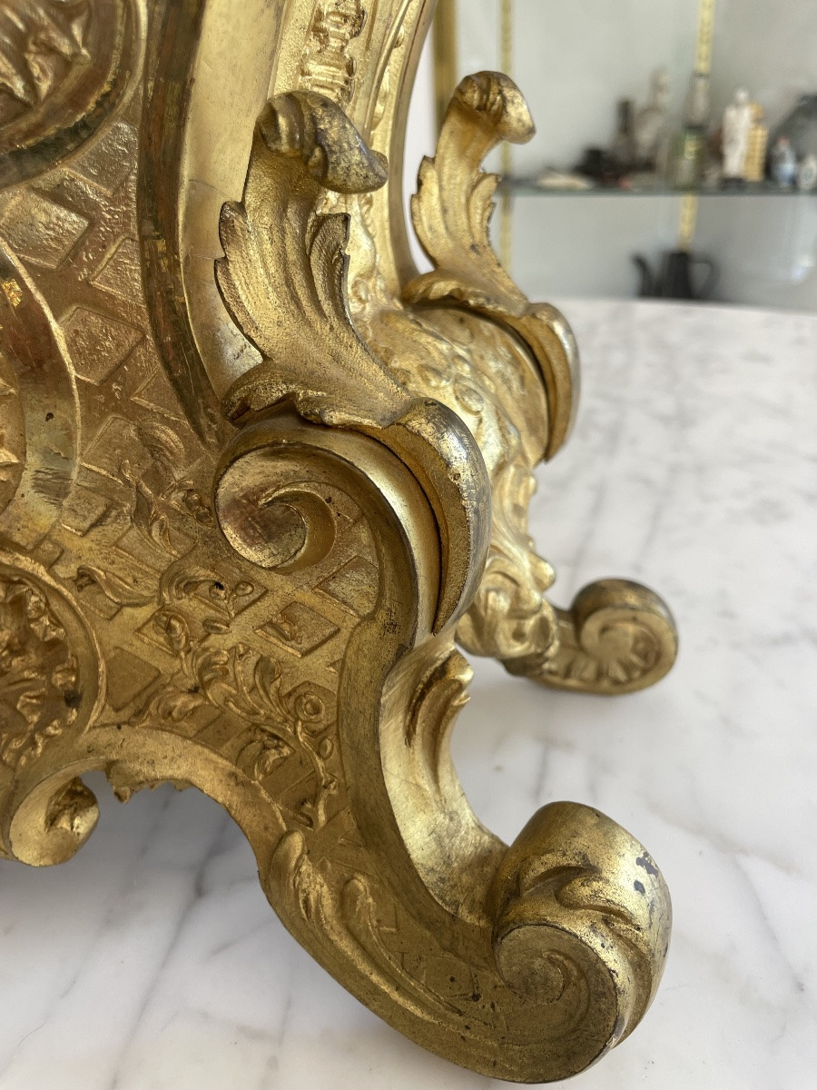 Louis XV Style Cartel Clock Circa 1900 In Gilt Bronze Finely Chiseled With Foliage-photo-1