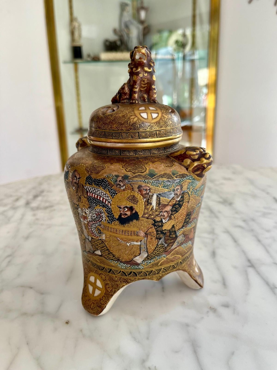 Incense Burner With Figures And Foo Dog, Signed, Satsuma, Japan, Meiji Era (1868-1912).-photo-2