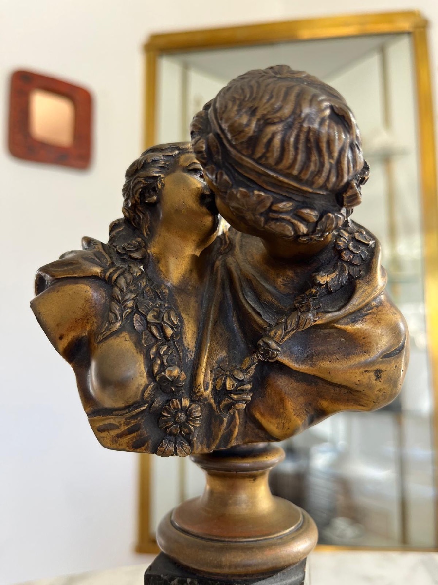 Jean-antoine Houdon (1741-1828) After - The Kiss. Bronze Sculpture With A Gilt Patina-photo-3