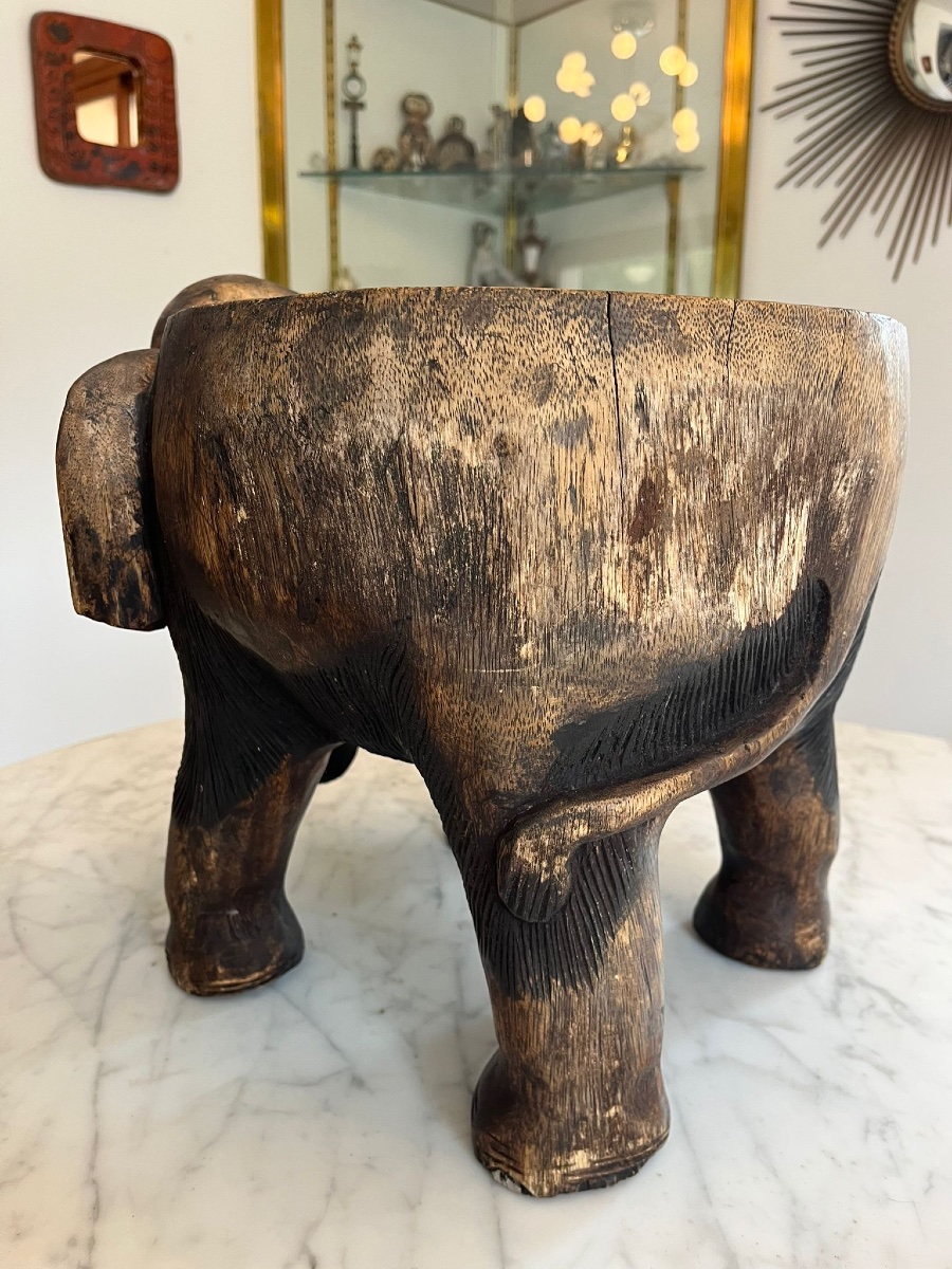 Carved Wooden Elephant Stool. Africa 1960, Primitive Art-photo-1