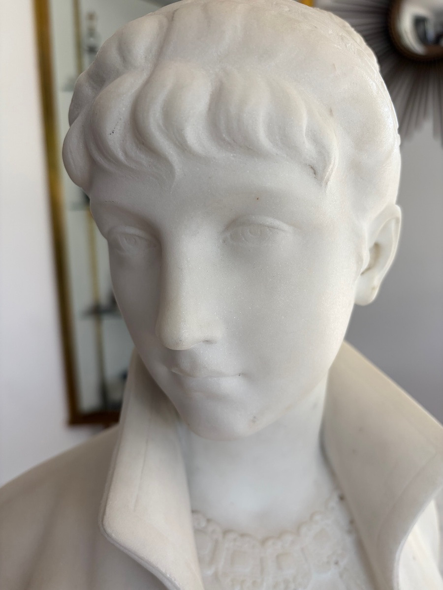 R. Ceribelli (1841-1918) Carved Marble Bust Of A Young Woman With A Necklace-photo-3