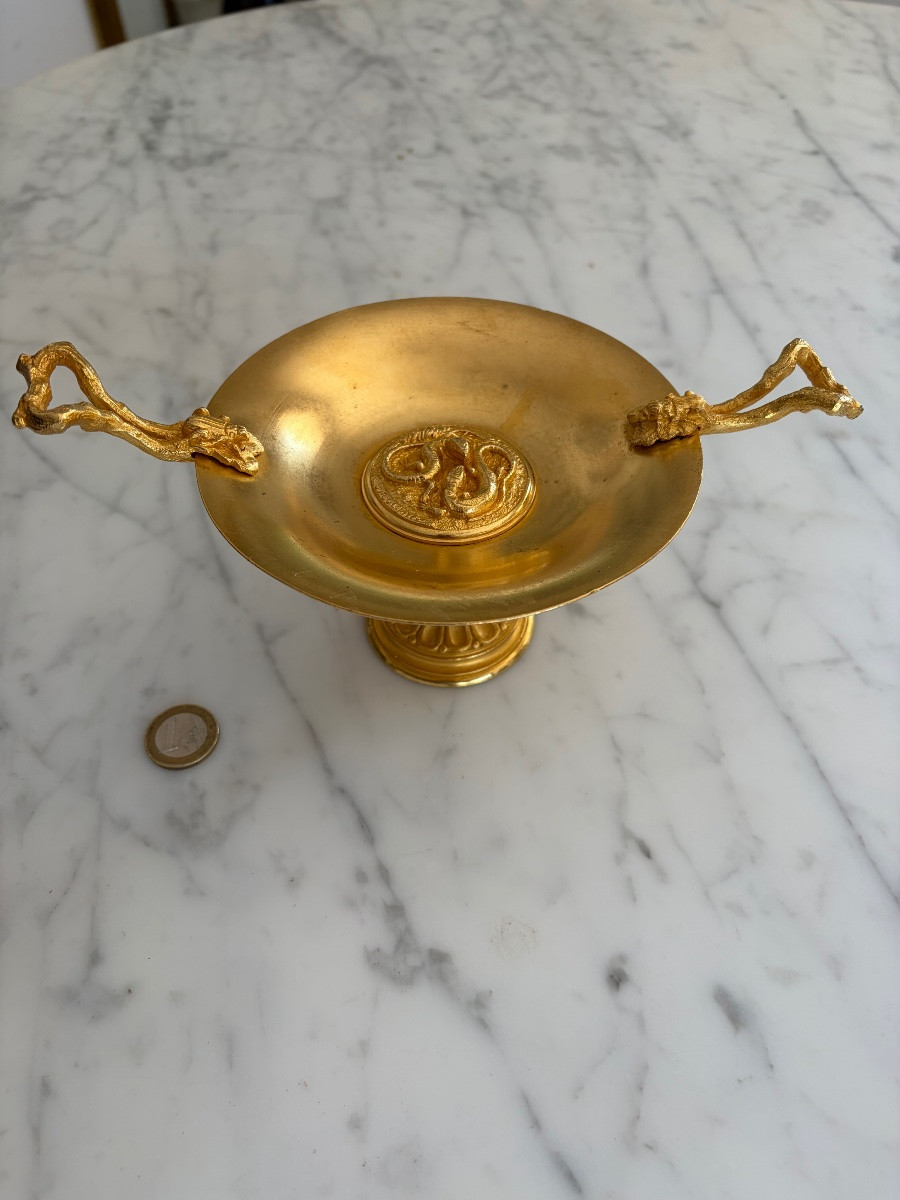Jules MOIGNIEZ (1835-1894) Coupe à anses sur pied en bronze doré à décor naturaliste -photo-2