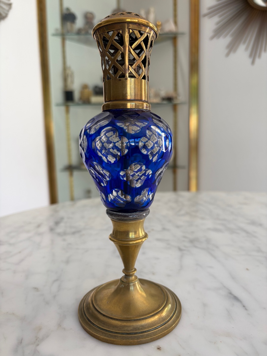 Lampe Berger en cristal bleu cobalt et métal doré