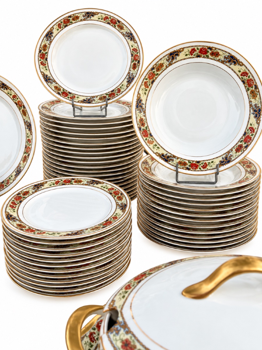 Limoges Porcelain Dinner Service By Raynaud & Cie – Polychrome Floral And Gold Design-photo-3