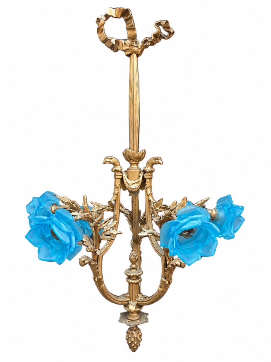 Lustre Napoléon III en bronze  et tulipes  bleu, XIXe siècle