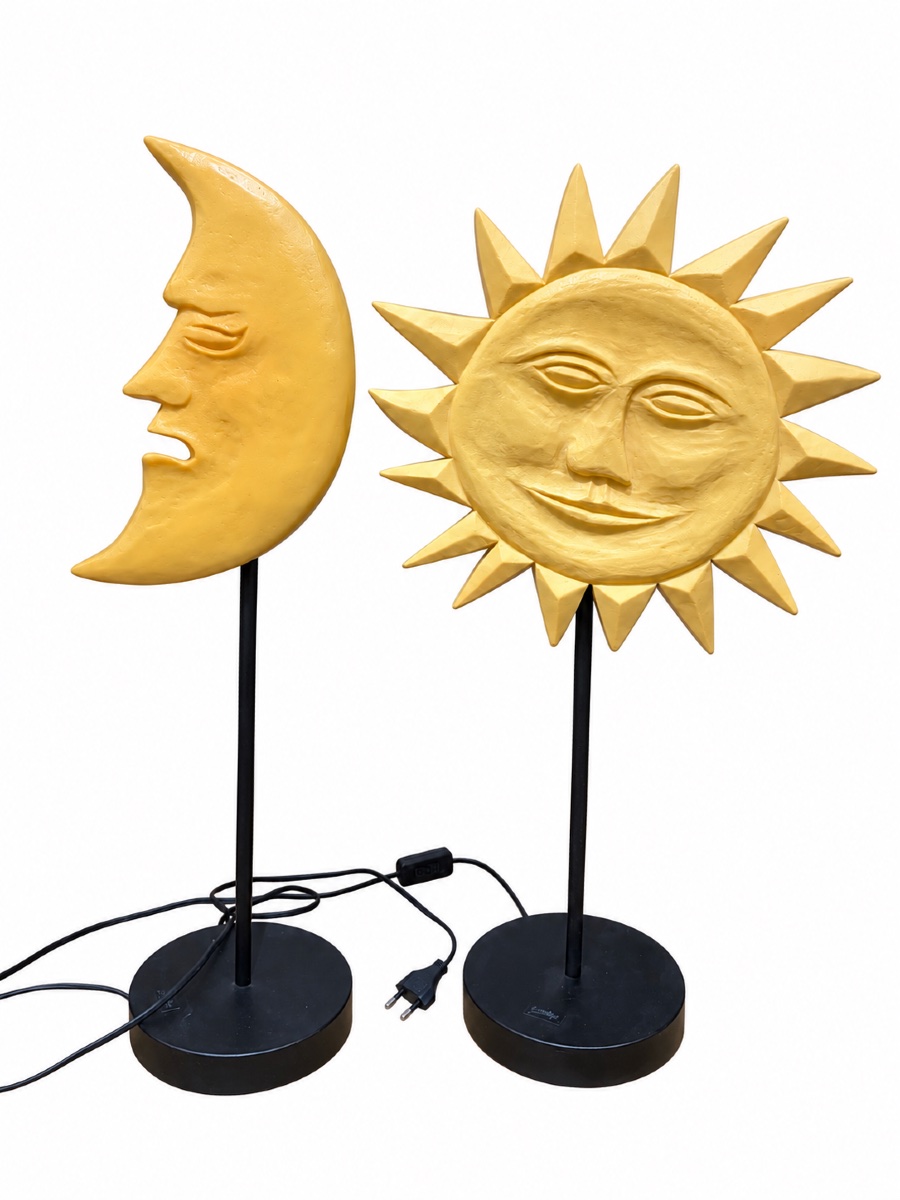 Paire de lampes sculpturales Soleil et Lune – Jean-Charles de Castelbajac