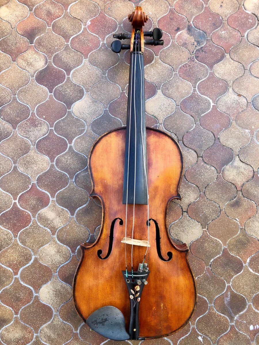 Former Violin Pilàt Pàl Budapest