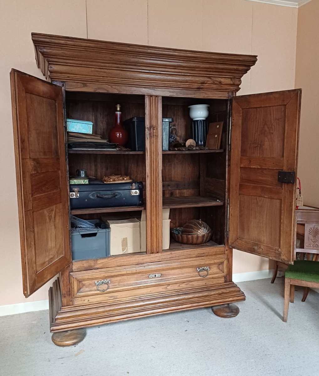 Louis XIII Wardrobe In Elm-photo-2