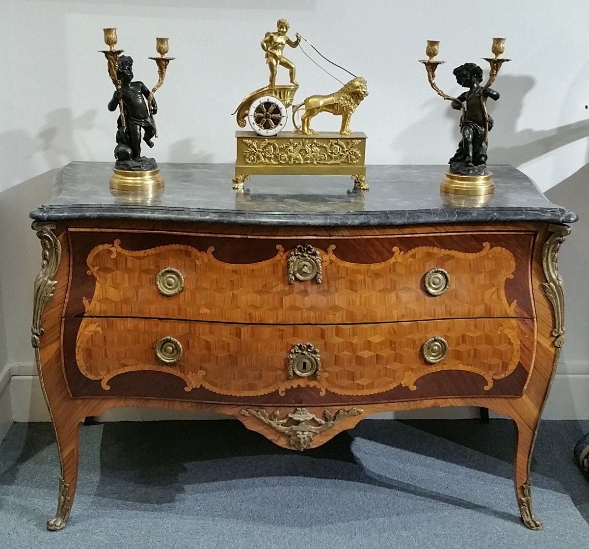 Louis XV Commode In Cubic Marquetry From The 18th Century