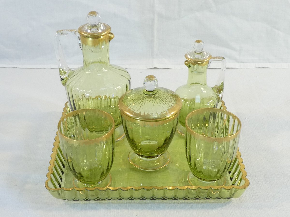 Rare SERVICE DE NUIT en cristal teinté vert BACCARAT / DAUM / ST LOUIS / ST DENIS