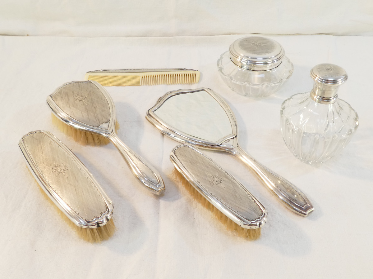 7-piece Toiletry Set In 800 Solid Silver From The 20s/30s