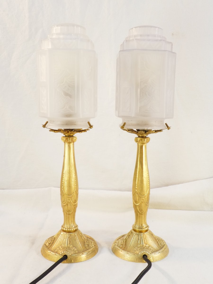 Paire de lampe ART DECO en bronze et verre moulé pressé-photo-3