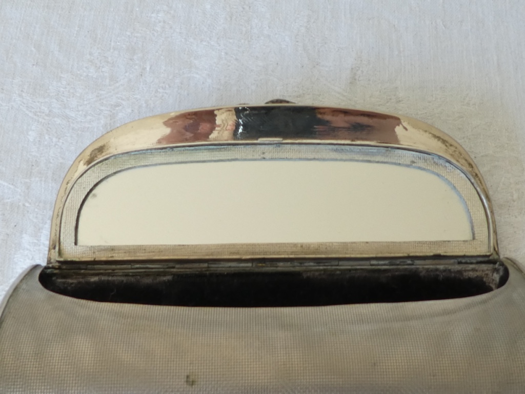 Vintage Silver Minaudiere-photo-4