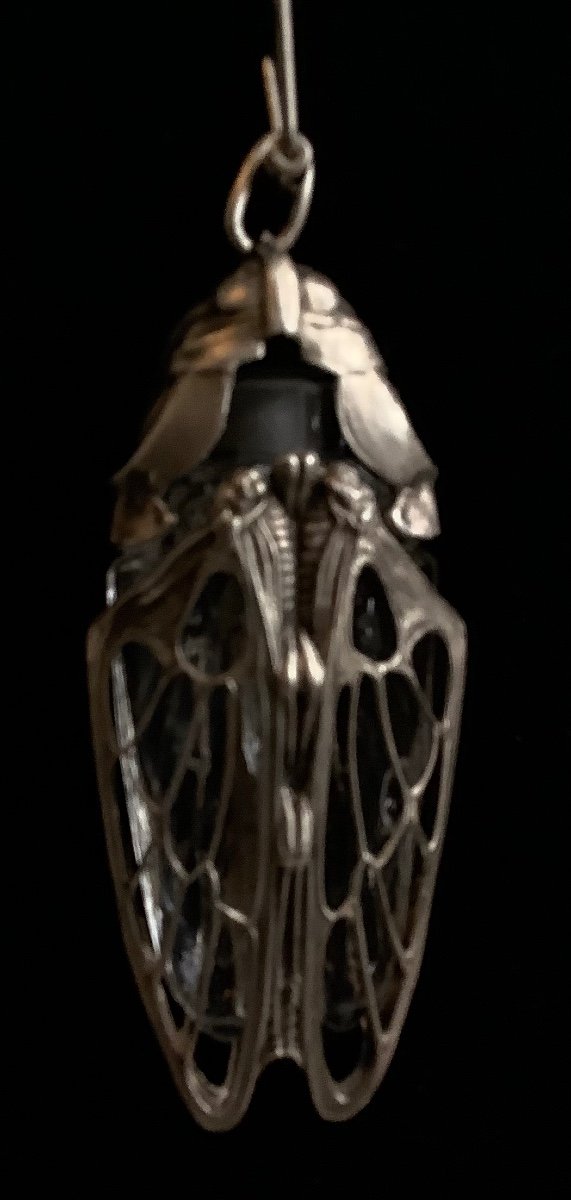 Silver Metal Perfume Bottle Decorated With A Cicada With Glass Bottle And Its Stopper
