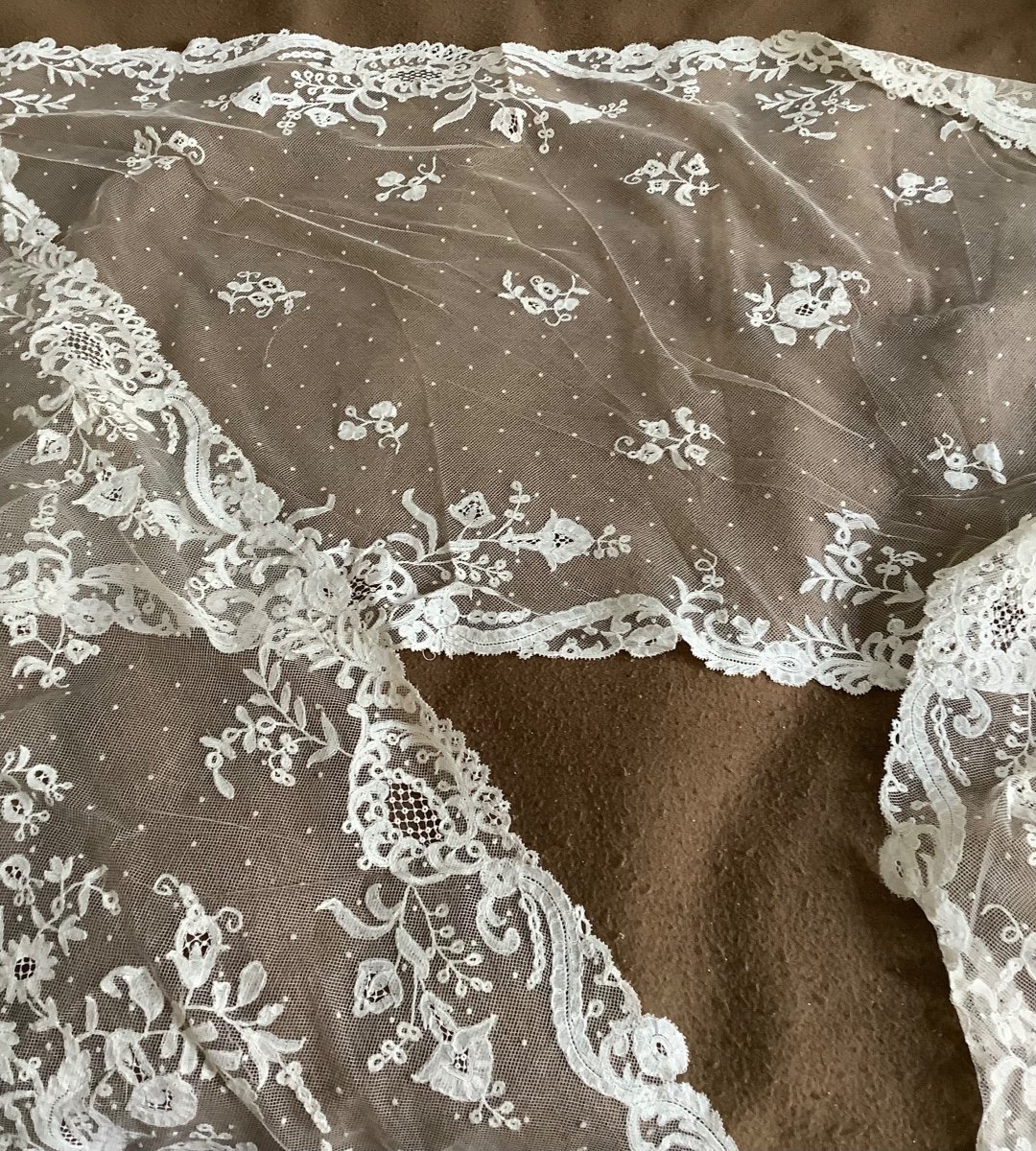A 19th Century Brussels Lace Applique Scarf -photo-2