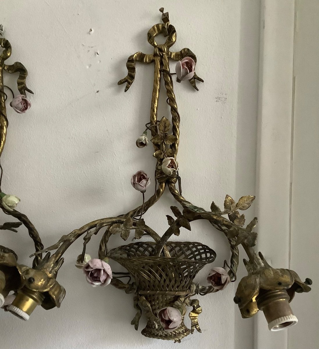 A Pair Of Porcelain Flower Basket Wall Lights -photo-3