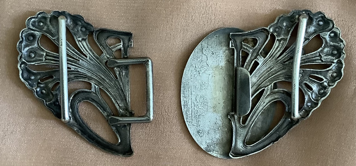 Boucle de ceinture en métal argenté d’un portrait de femme art nouveau-photo-2