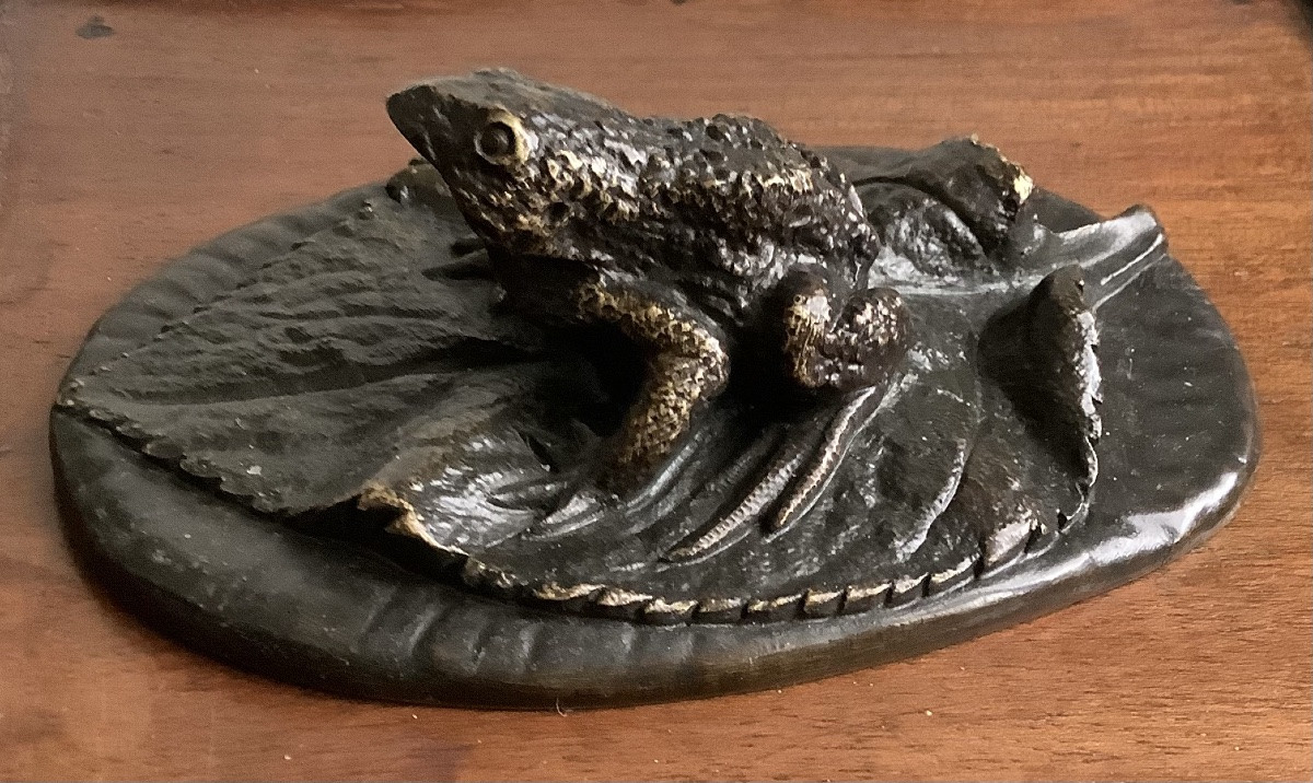 Grenouille sur une feuille en bronze-photo-2