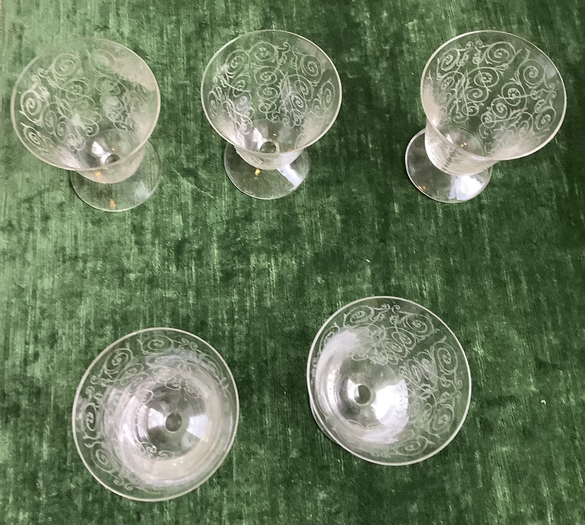 5 verres de vin cristal de Baccarat avec son pichet-photo-3