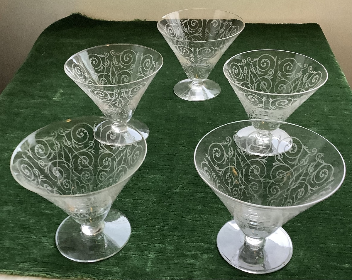 5 coupes de champagne cristal de Baccarat model Michelangelo 