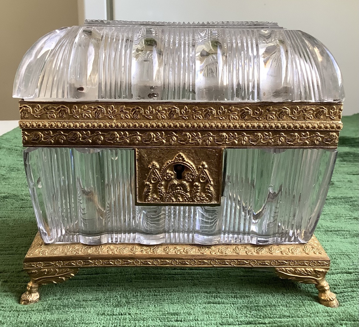 Crystal Box With Bronze Mount -photo-2