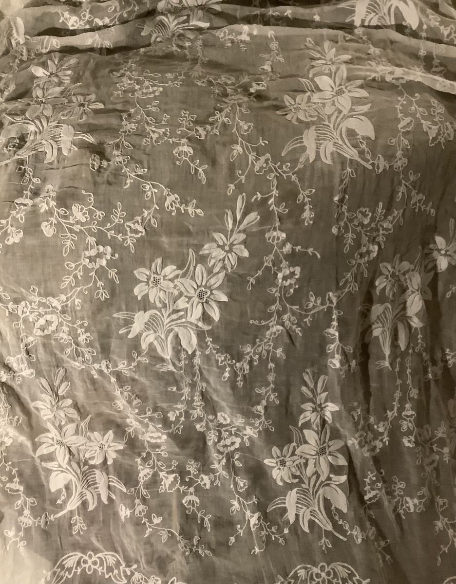 A Pair Of Cornely Lace Curtains-photo-6