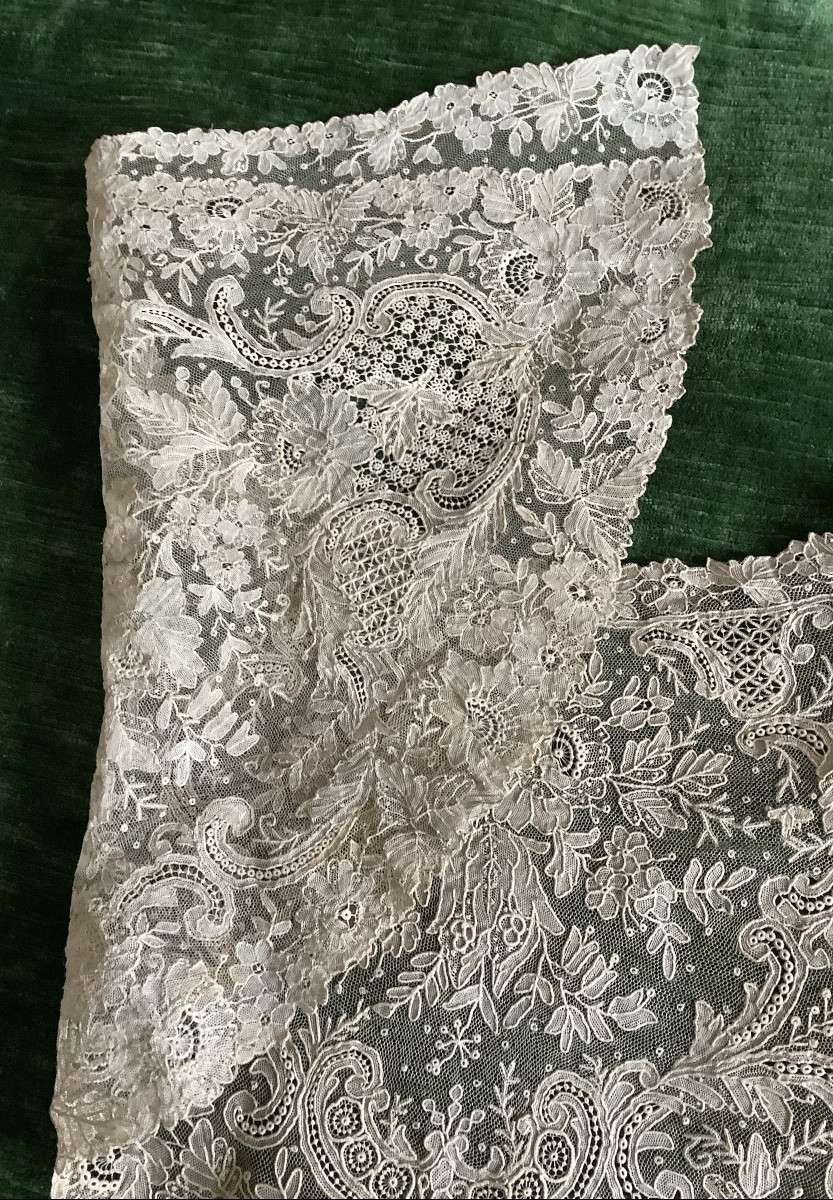 Une feuille d’éventails de dentelle à aiguille n 19 em siècle -photo-4