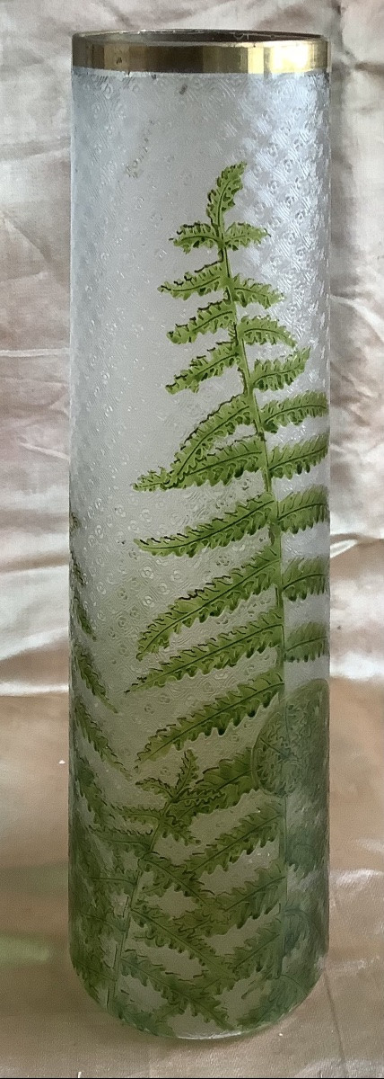 Grand vase Legras à decor de grandes fougères en émaux vert translucide.-photo-3