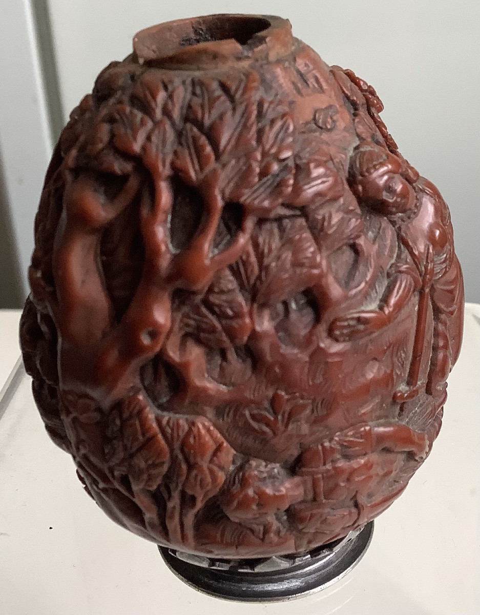 Flacon en noix de corozo sculté XIX em siècle -photo-3