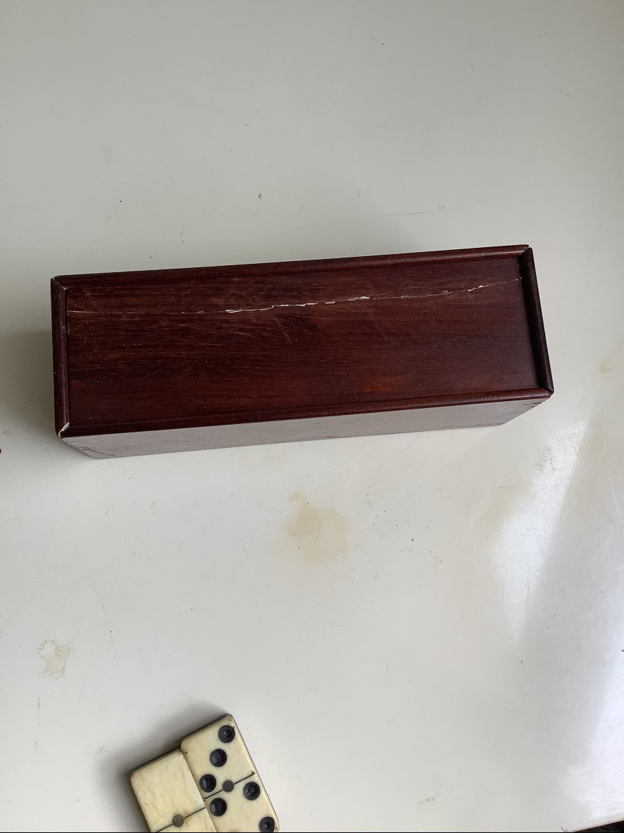 Une boite de Domino-photo-1