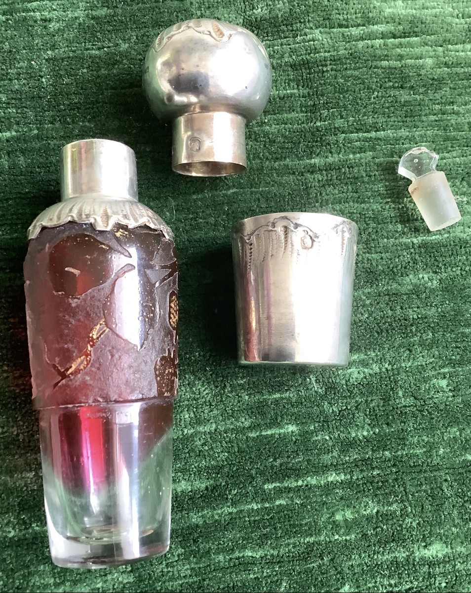 Silver Alhool Bottle With Multi-layer Glass Pate-photo-3