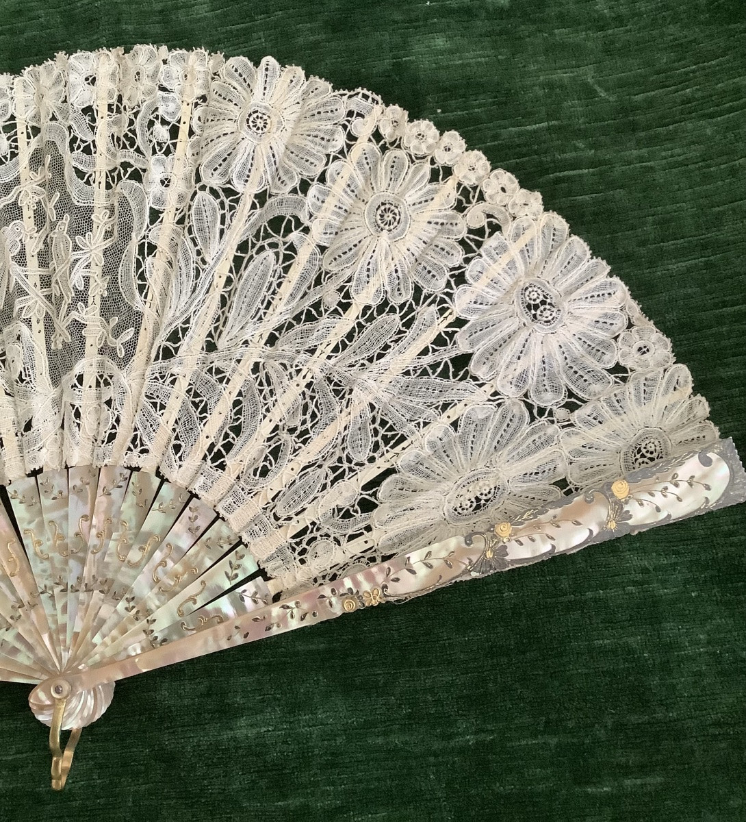 Éventail de Dechess monté en nacre-photo-3