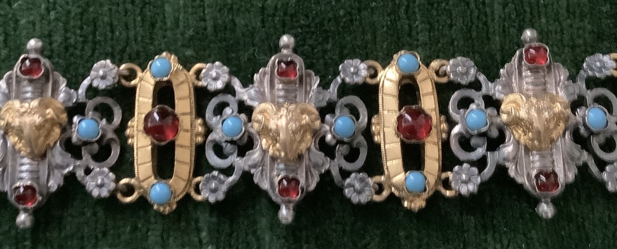 Metal Bracelet With Garnet And Turquoise-photo-2