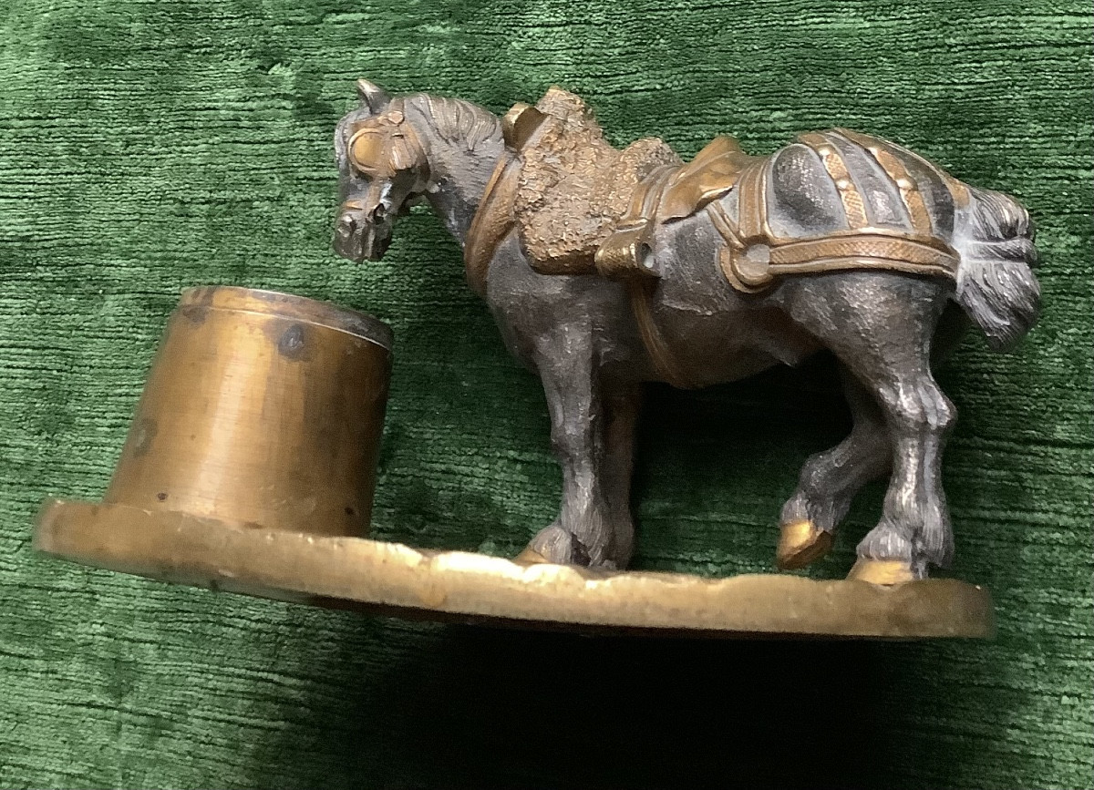 Statuette chevalier en bronze