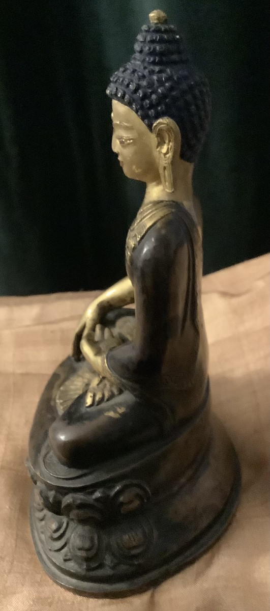 Tibetan Buddha Statuette In Bronze-photo-1