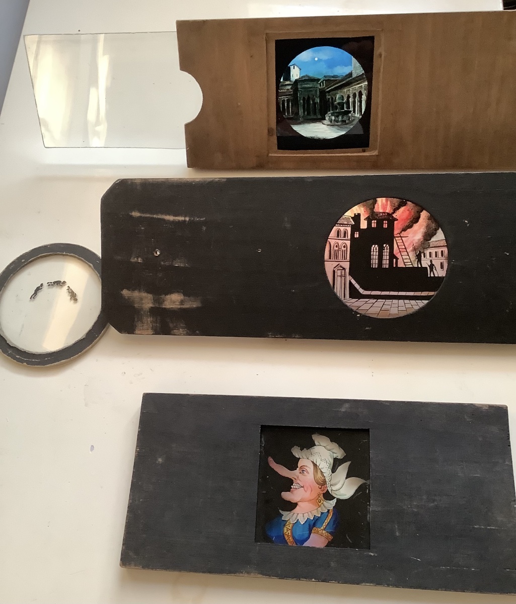 3 Glass Panels For A Lantern -photo-2