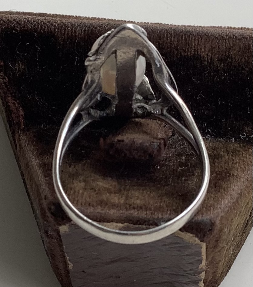 Bague en argent decor gingyos avec  une perle -photo-4